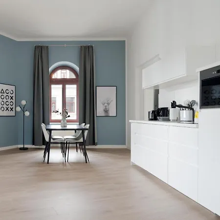 Daire Limehome Hoyerswerdaerstrasse *