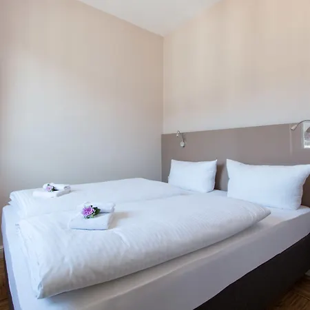 아파트 Limehome Hoyerswerdaerstrasse 드레스덴