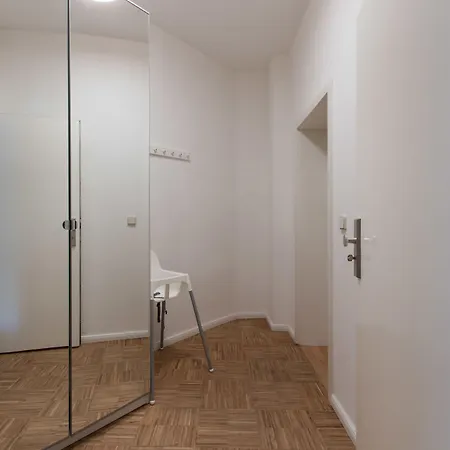 Limehome Hoyerswerdaerstrasse *