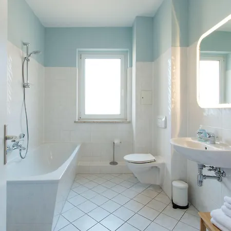 Limehome Hoyerswerdaerstrasse * 德累斯顿